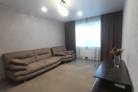 Продам 2 комнатную квартиру.